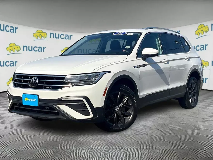 2022 Volkswagen Tiguan SE photo 1