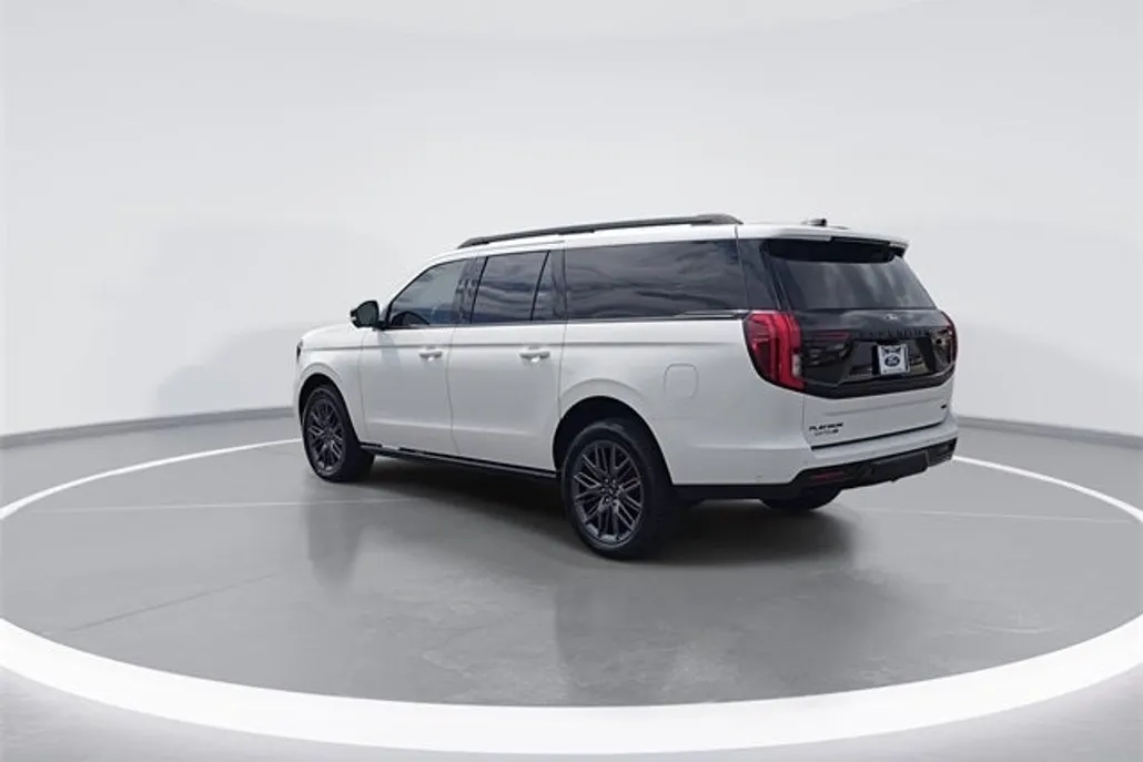2025 Ford Expedition MAX Platinum photo 1
