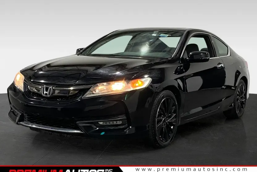 2017 Honda Accord EX photo 1