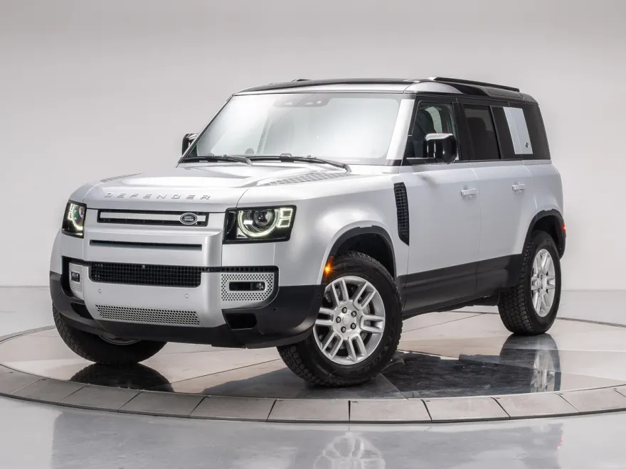 2024 Land Rover Defender 110 S photo 1