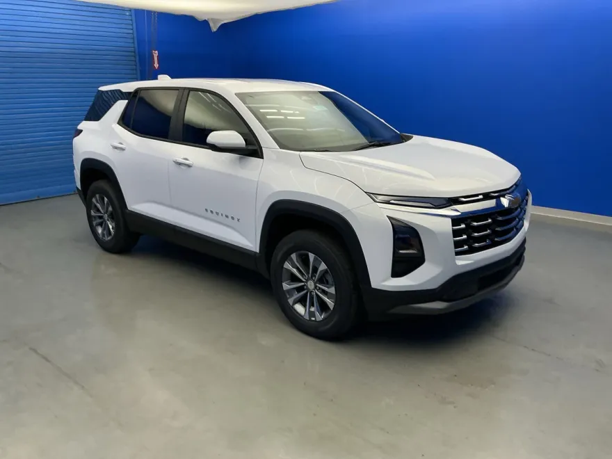 2026 Chevrolet Equinox LT photo 1