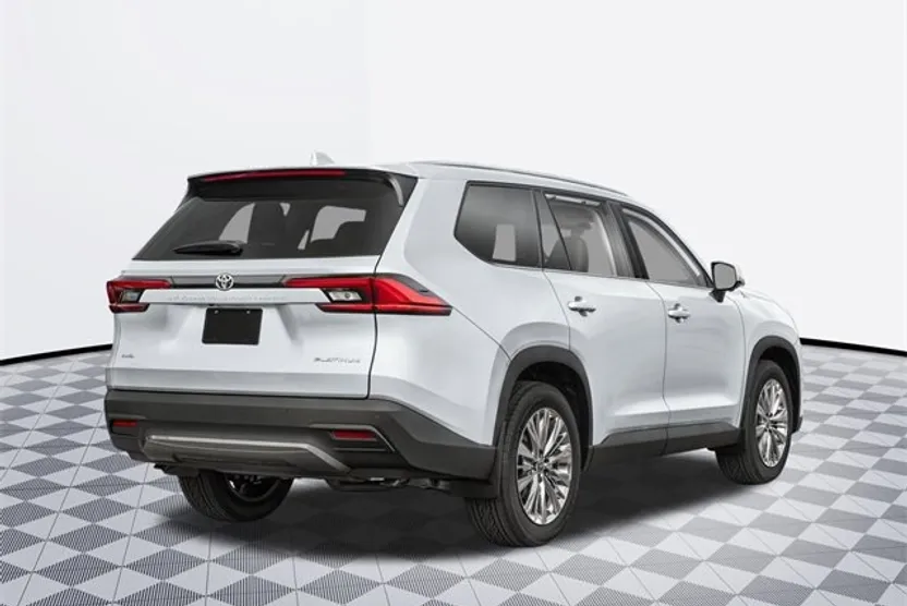 2026 Toyota Grand Highlander Platinum photo 1