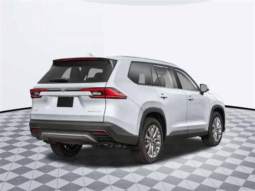 2026 Toyota Grand Highlander Platinum photo 1