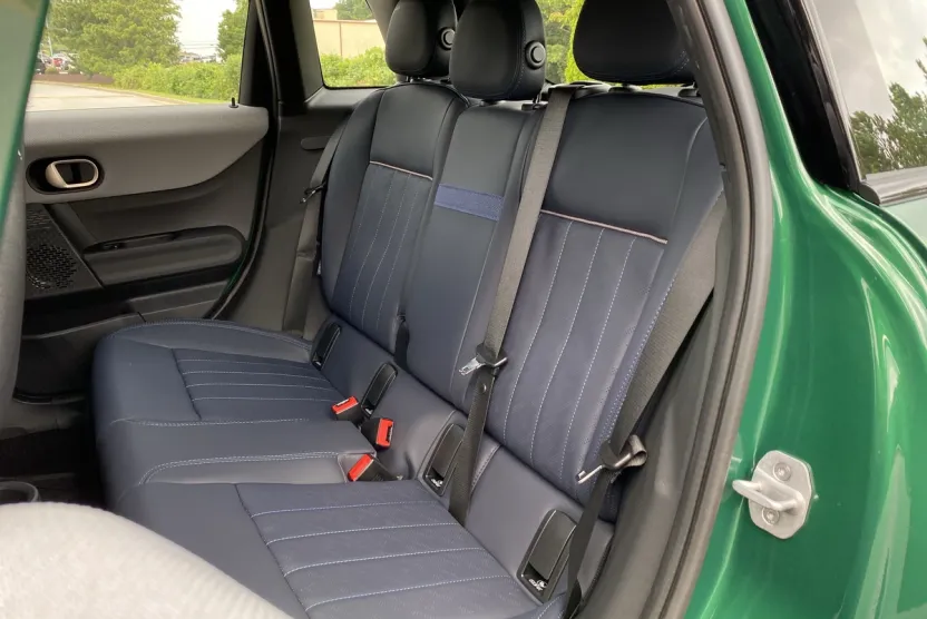 2025 Mini Cooper 4 Door Hardtop S photo 1