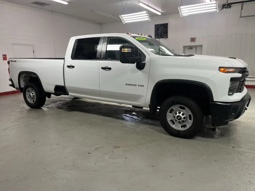 2024 Chevrolet Silverado 2500HD Work Truck photo 1
