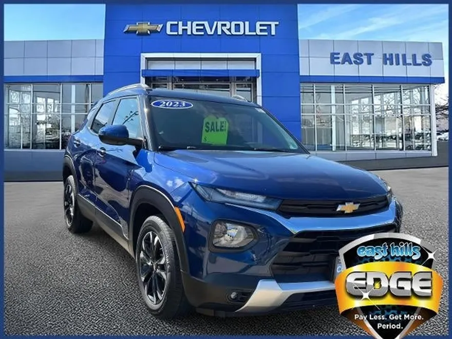 2023 Chevrolet Trailblazer LT photo 1