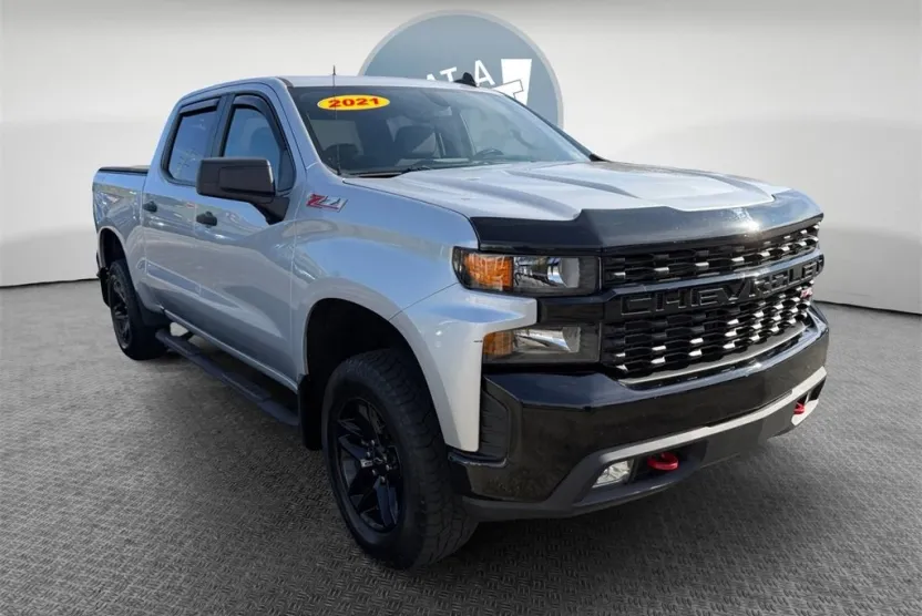 2021 Chevrolet Silverado 1500 Custom Trail Boss photo 1