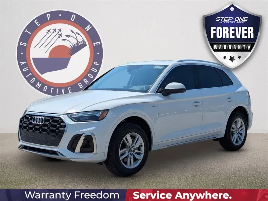 2023 Audi Q5 45 S line Premium photo 1