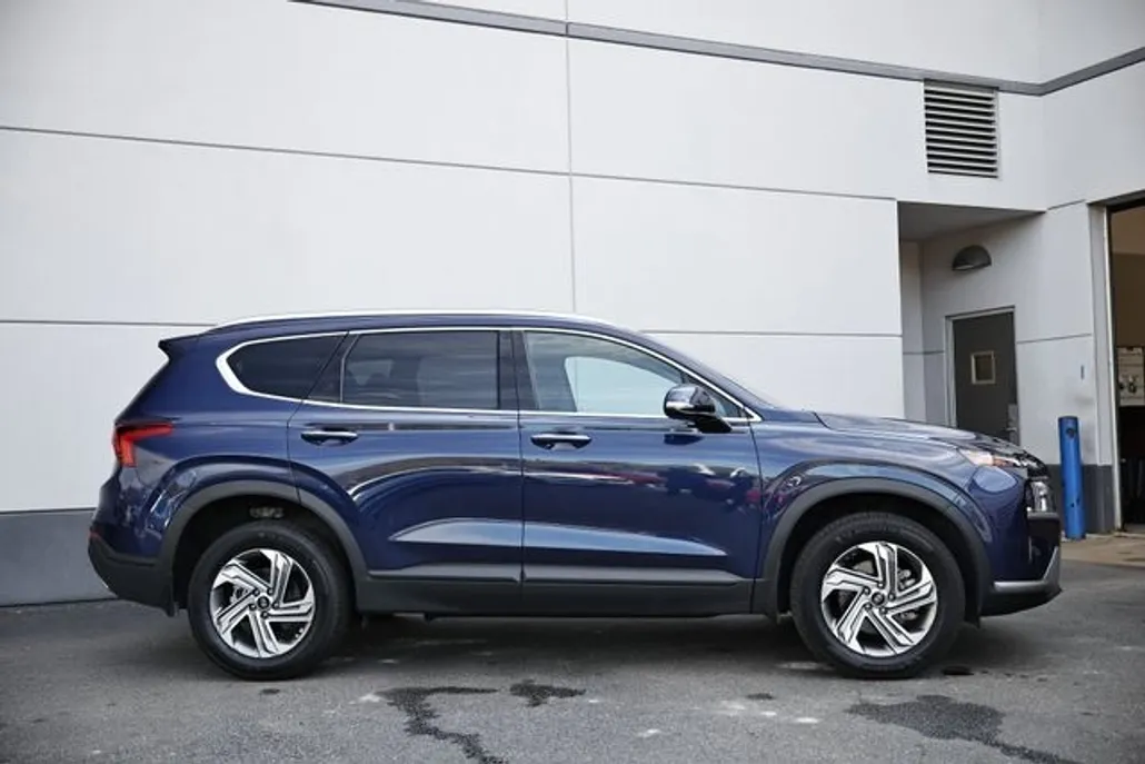 2023 Hyundai Santa Fe SEL photo 1