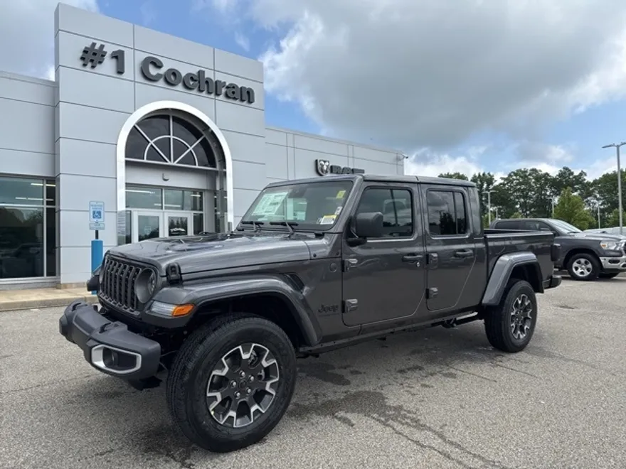 2025 Jeep Gladiator Sport S photo 1