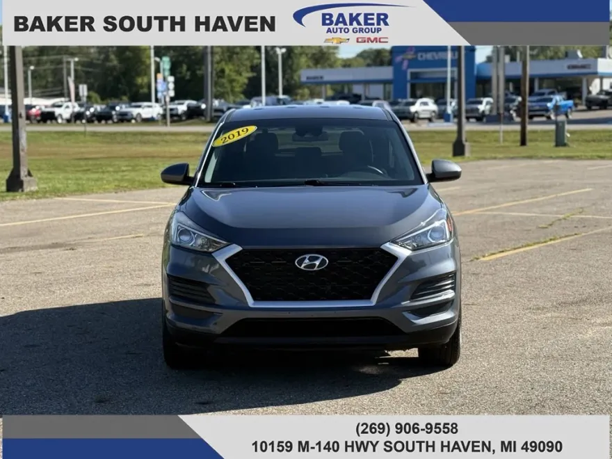 2019 Hyundai Tucson SE photo 1