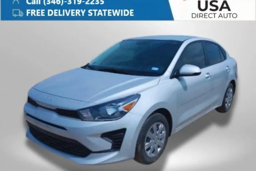 2023 Kia Rio LX S photo 1