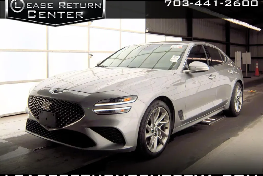 2022 Genesis G70 2.0T Prestige photo 1