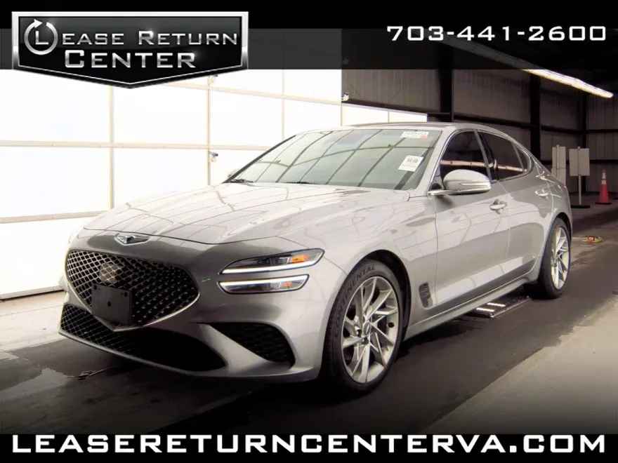 2022 Genesis G70 2.0T Prestige photo 1