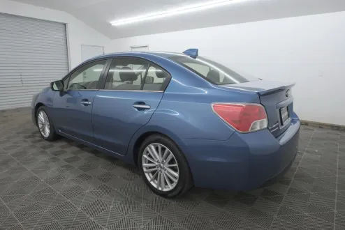 2016 Subaru Impreza Limited photo 3