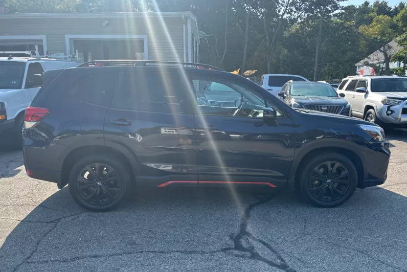 2021 Subaru Forester Sport photo 1