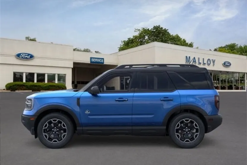 2025 Ford Bronco Sport Outer Banks photo 1