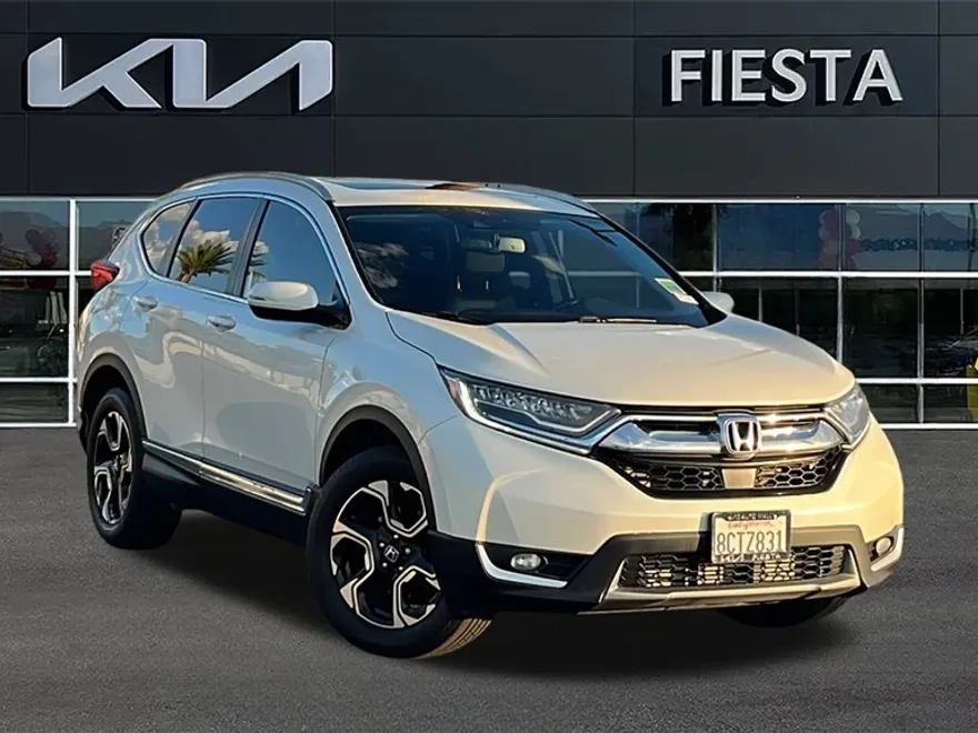 2018 Honda CR-V Touring photo 1