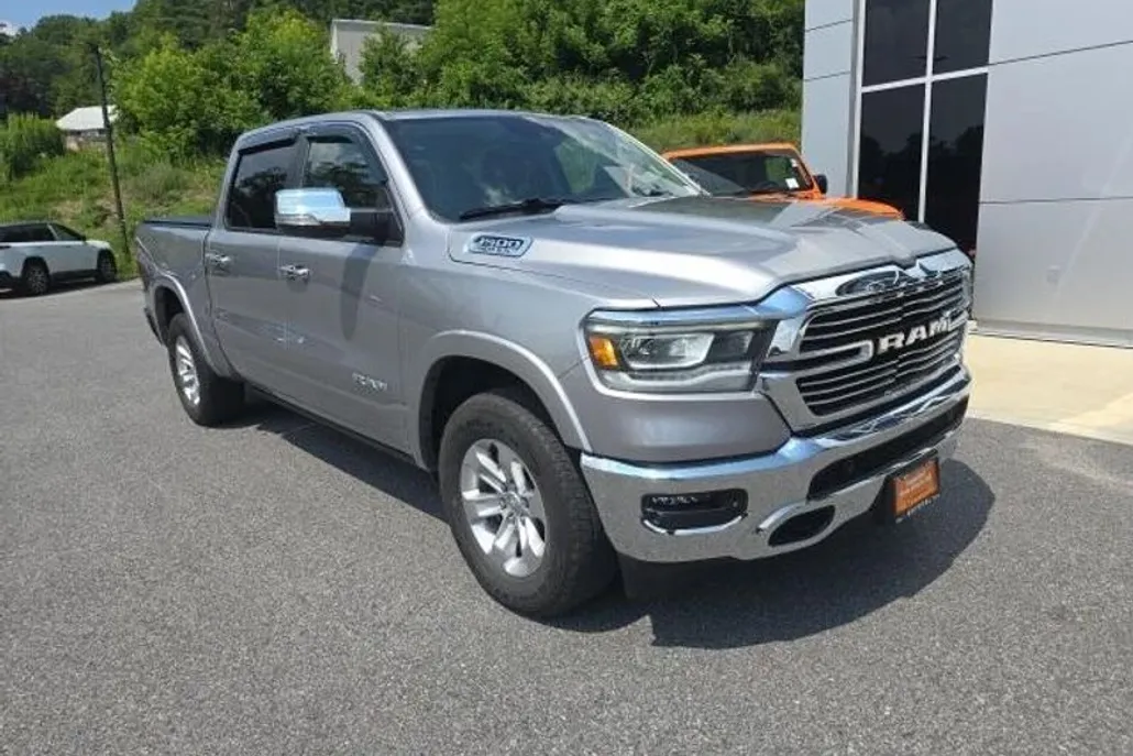 2022 Ram 1500 Laramie photo 1