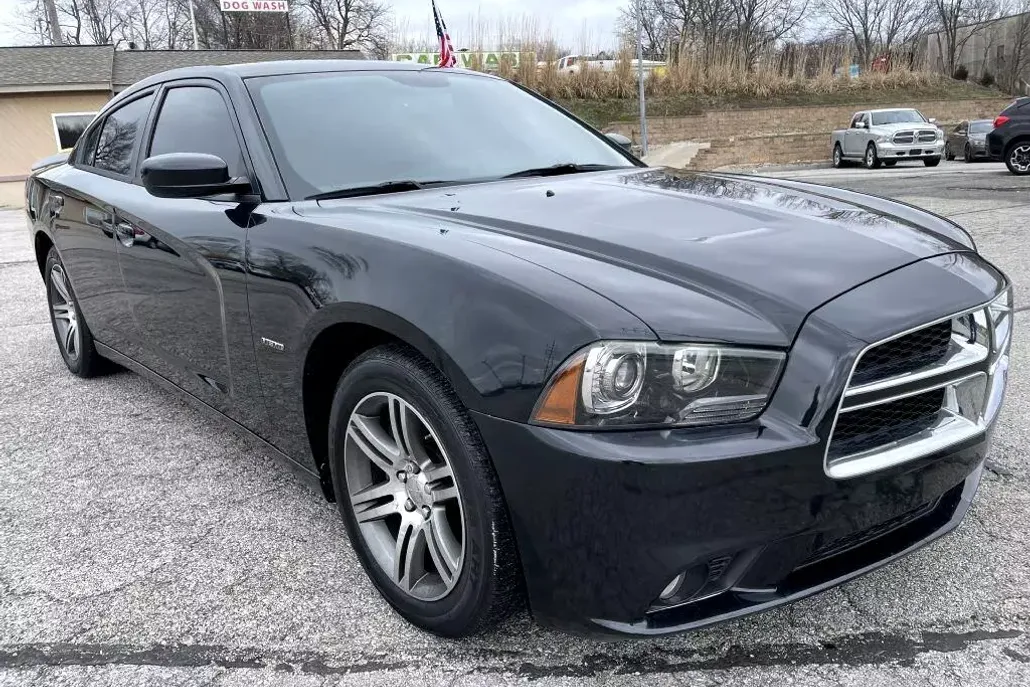 2014 Dodge Charger R/T photo 1