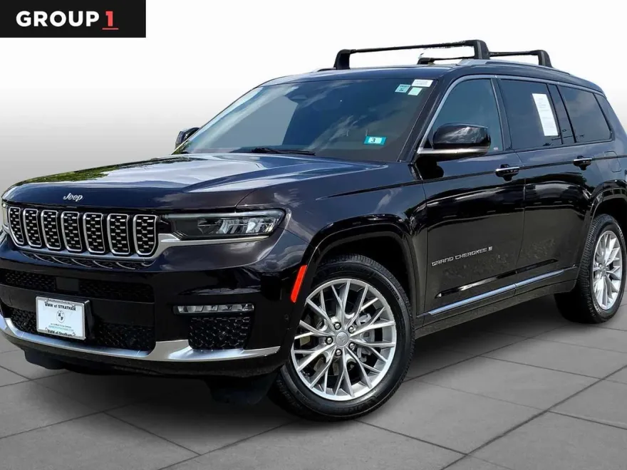 2023 Jeep Grand Cherokee L Summit photo 1