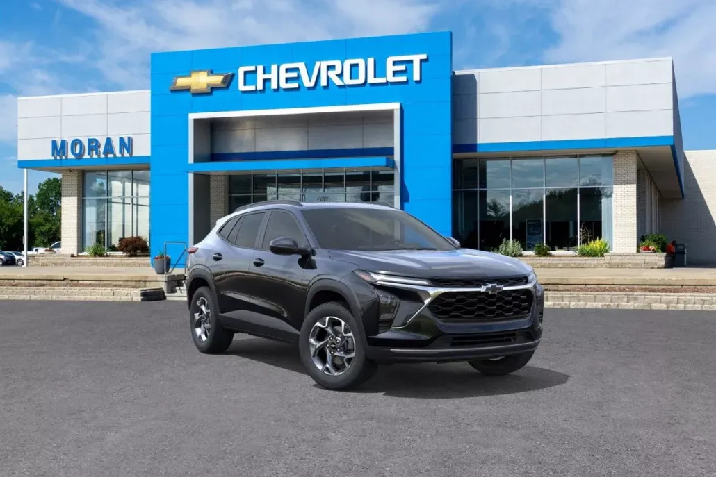 2025 Chevrolet Trax LT photo 1