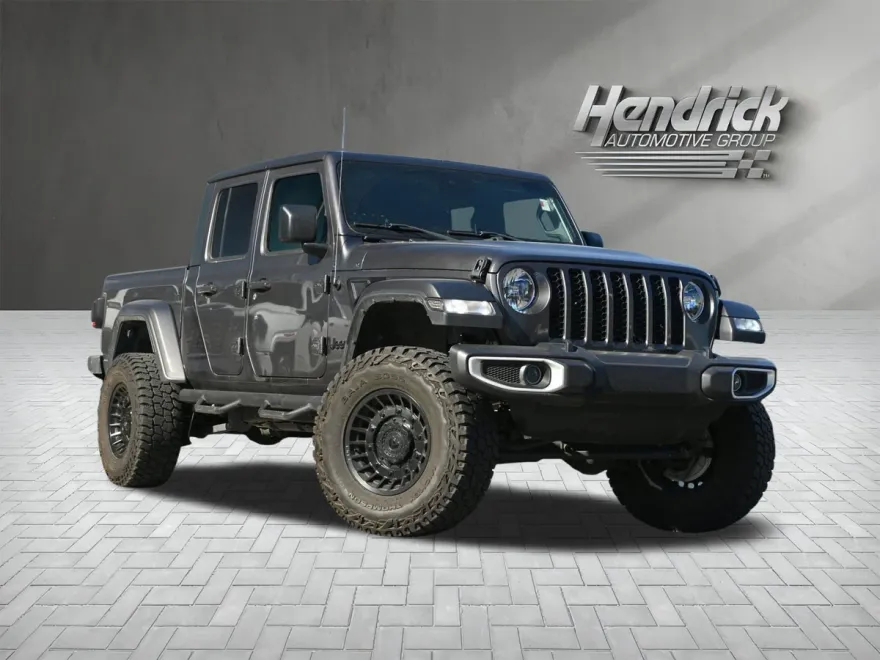 2021 Jeep Gladiator Sport S photo 1