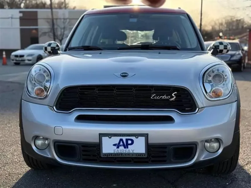 2012 Mini Countryman S ALL4 photo 1