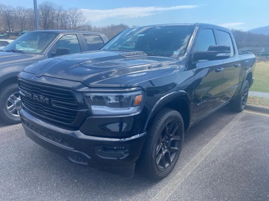 2020 Ram 1500 Laramie photo 1