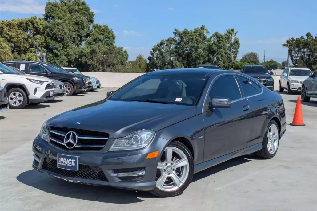 2012 Mercedes Benz C 250 Coupe photo 1