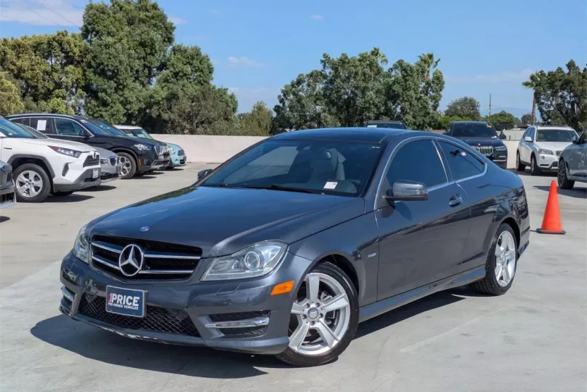 2012 Mercedes Benz C 250 Coupe photo 1