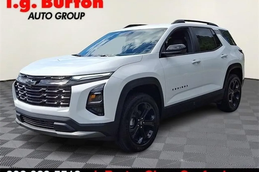 2026 Chevrolet Equinox LT photo 1