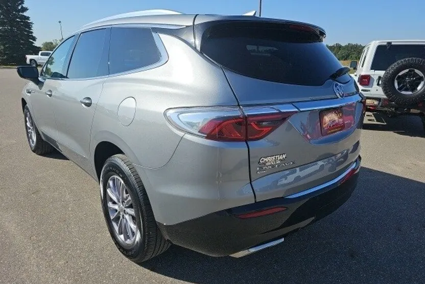 2024 Buick Enclave Premium photo 1