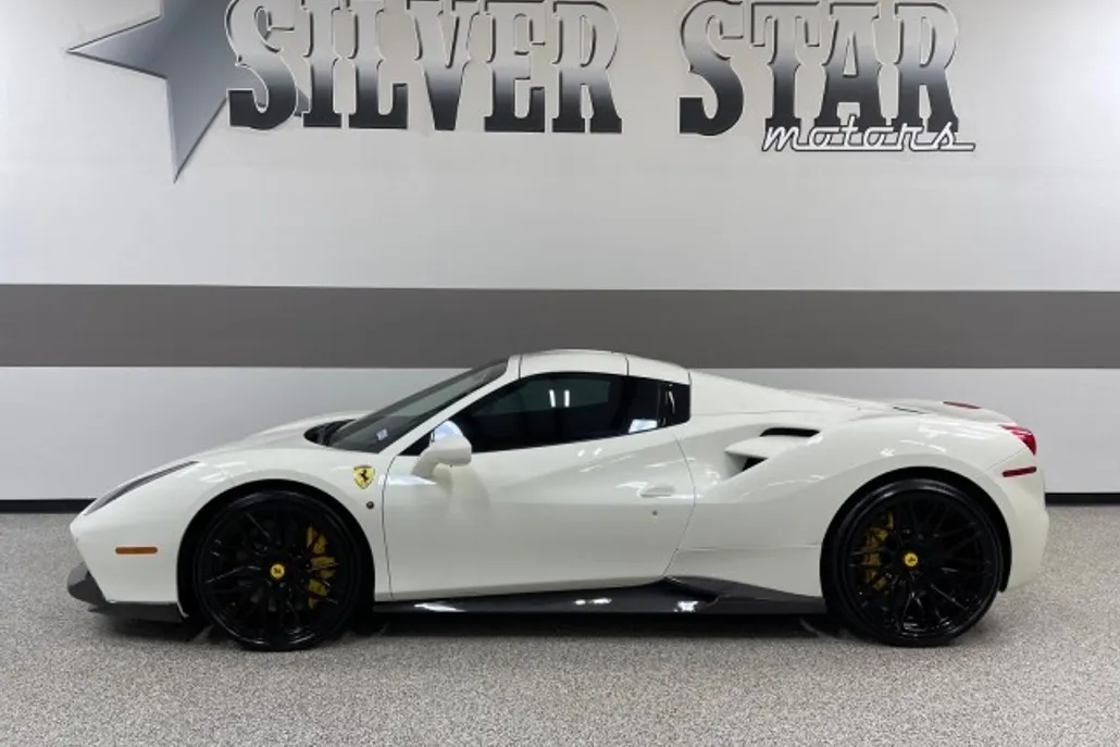 2018 Ferrari 488 Spider photo 1