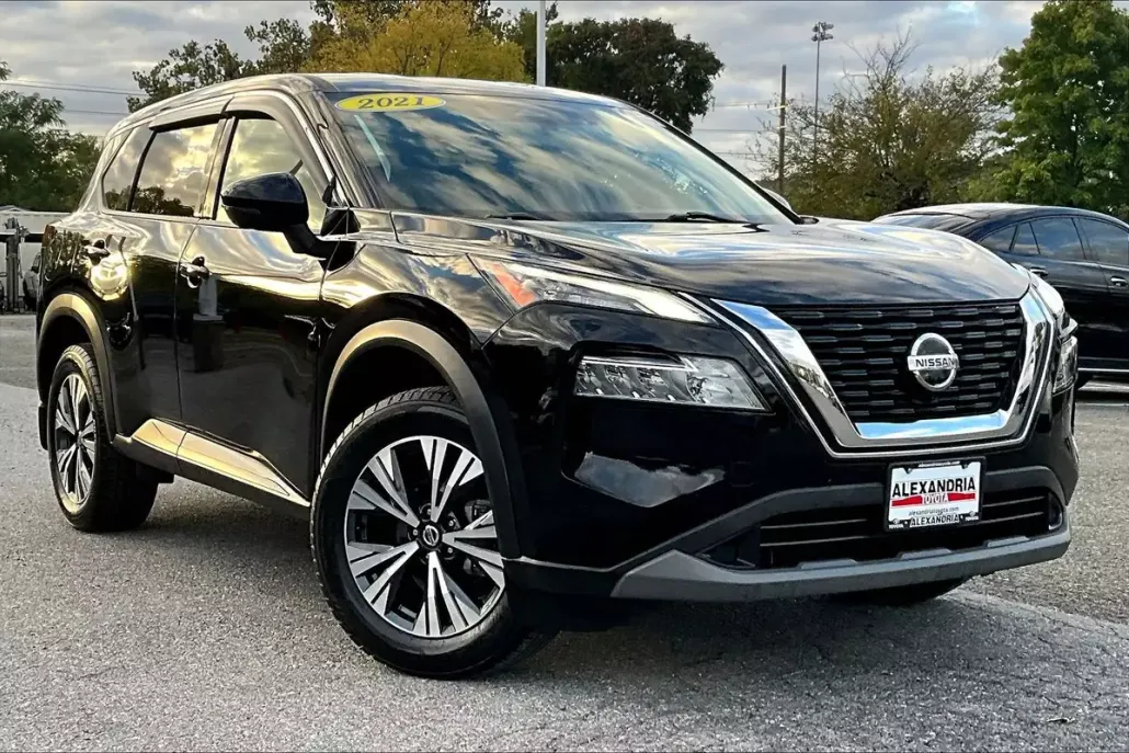 2021 Nissan Rogue SV photo 1