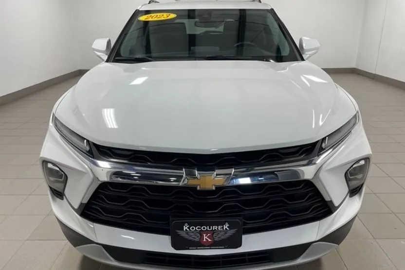 2023 Chevrolet Blazer 2LT photo 1