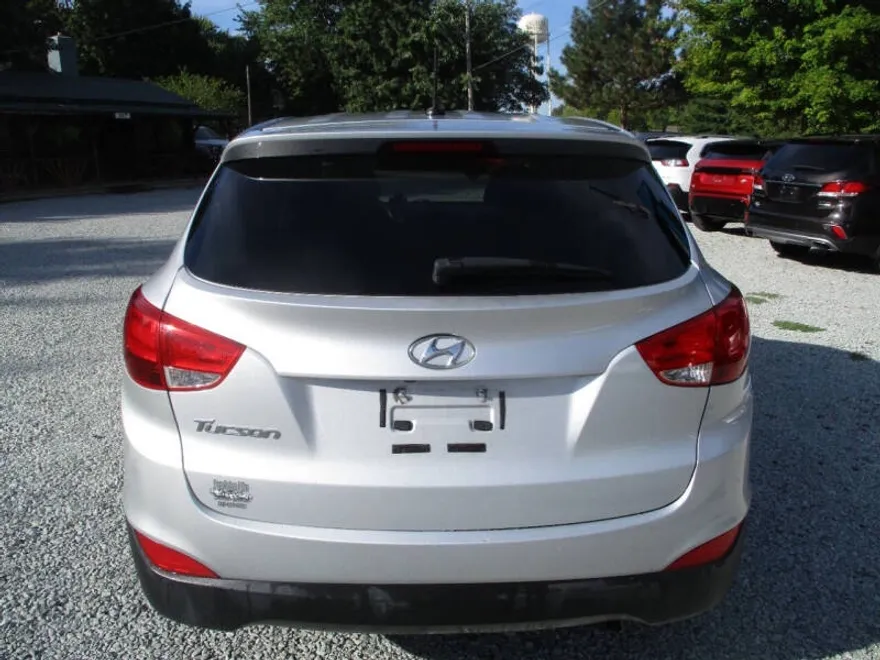2015 Hyundai Tucson GL photo 1