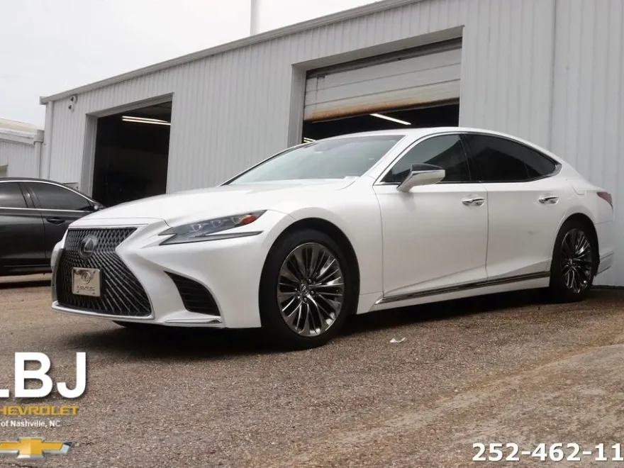 2019 Lexus LS 500 photo 1