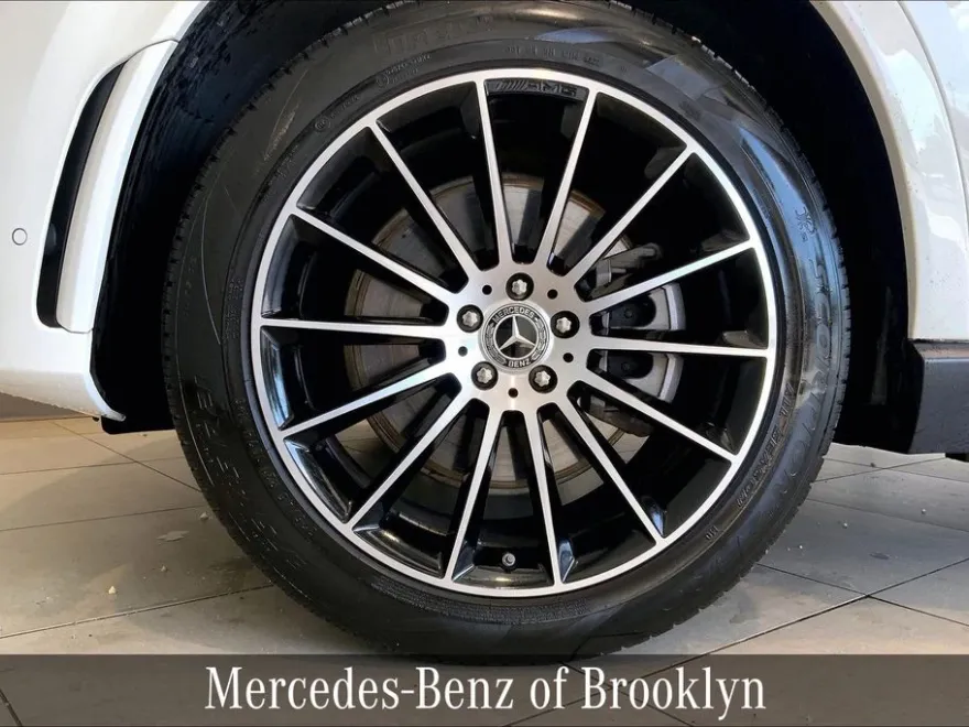 2023 Mercedes Benz GLE 450 4MATIC photo 1