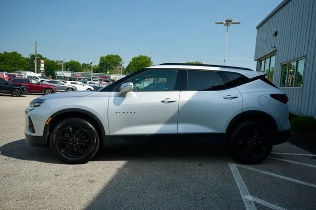 2020 Chevrolet Blazer 1LT photo 1
