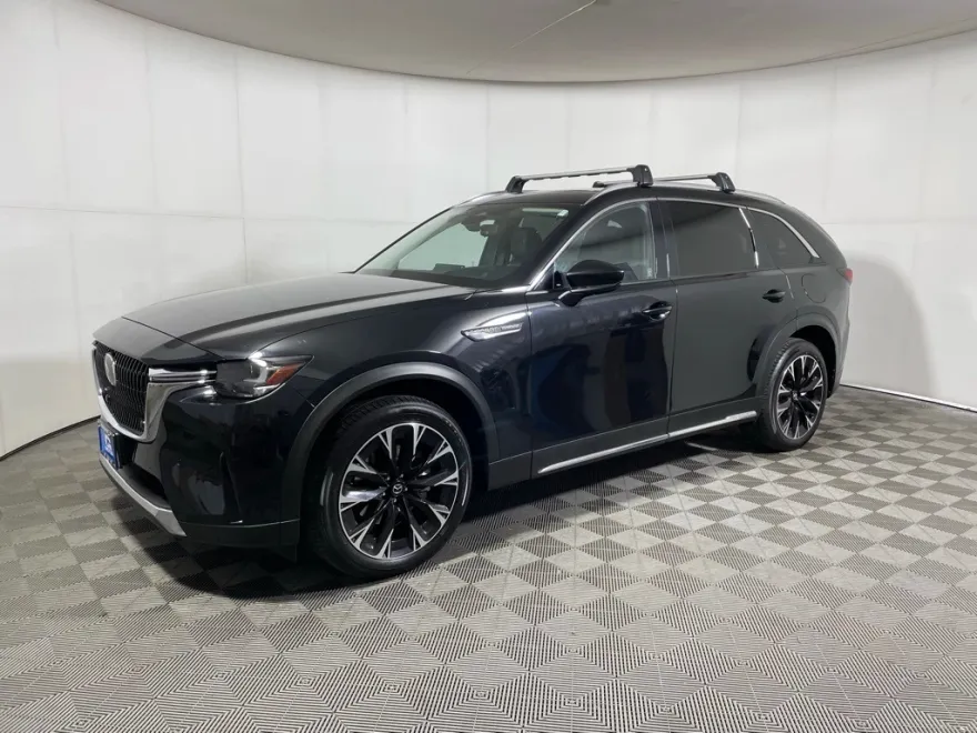 2024 Mazda CX-90 Premium photo 1