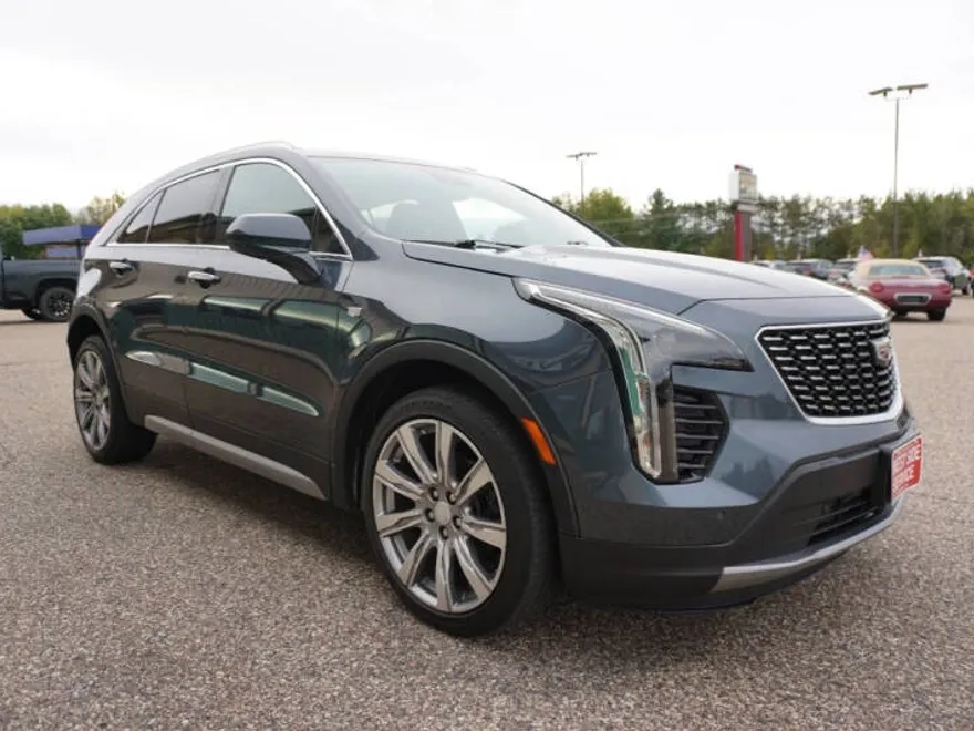 2019 Cadillac XT4 Premium Luxury photo 1