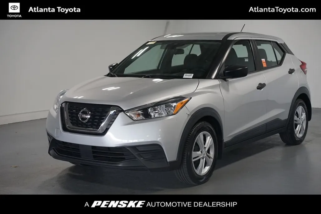 2020 Nissan Kicks S photo 1