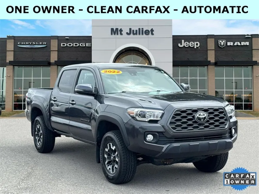 2022 Toyota Tacoma SR5 photo 1