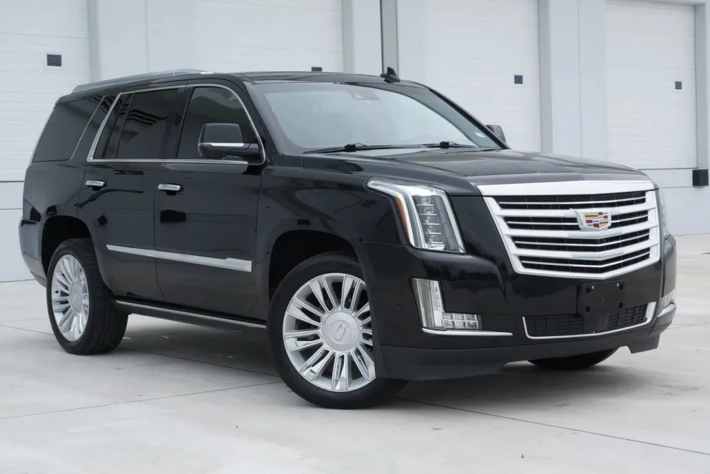 2018 Cadillac Escalade Platinum Sport photo 1