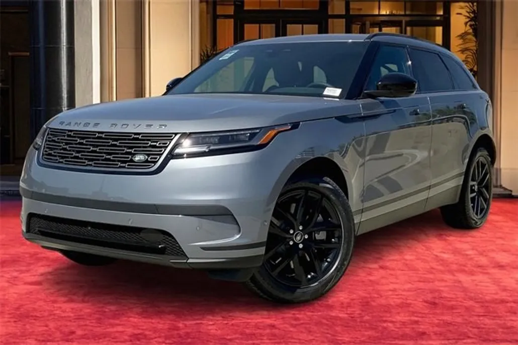 2026 Land Rover Range Rover Velar P250 S photo 1