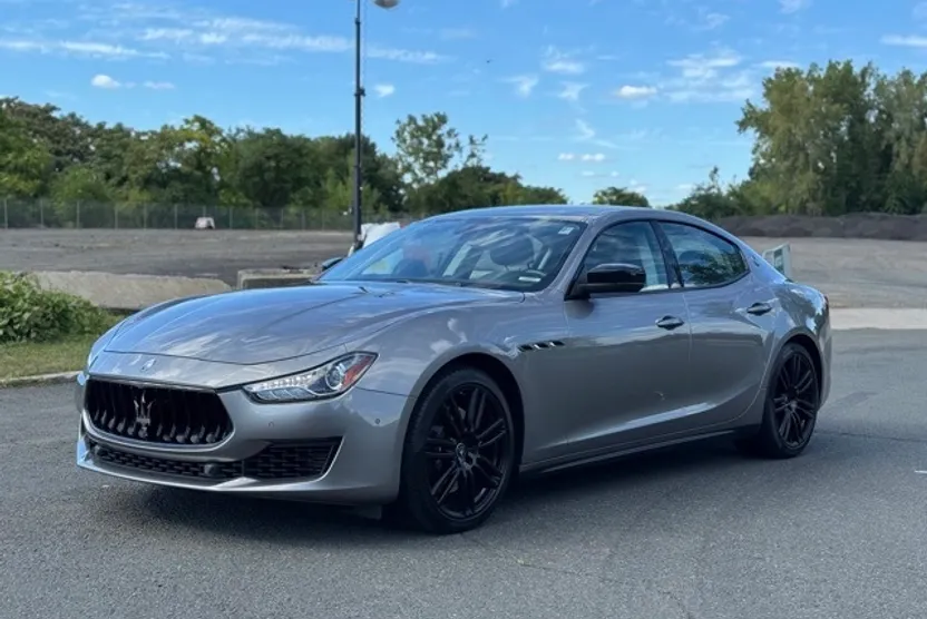 2021 Maserati Ghibli S Q4 photo 1