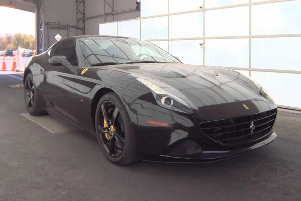 2018 Ferrari California T photo 1