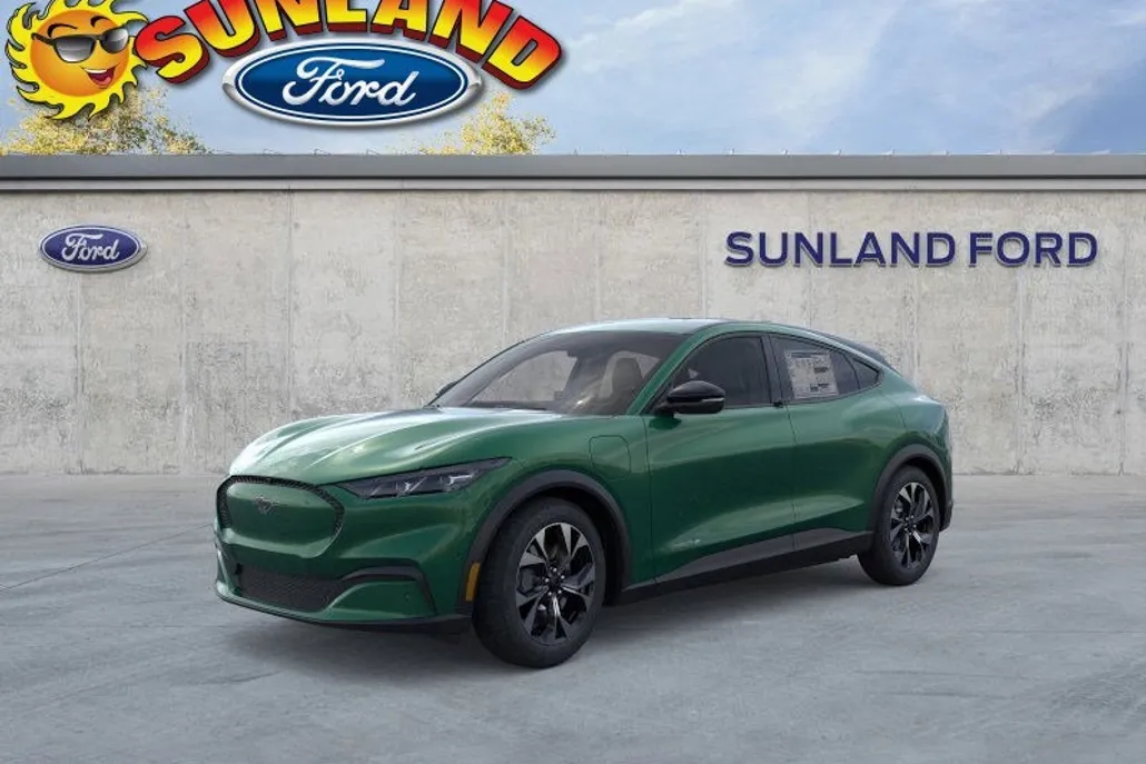 2025 Ford Mustang Mach-E Select photo 1