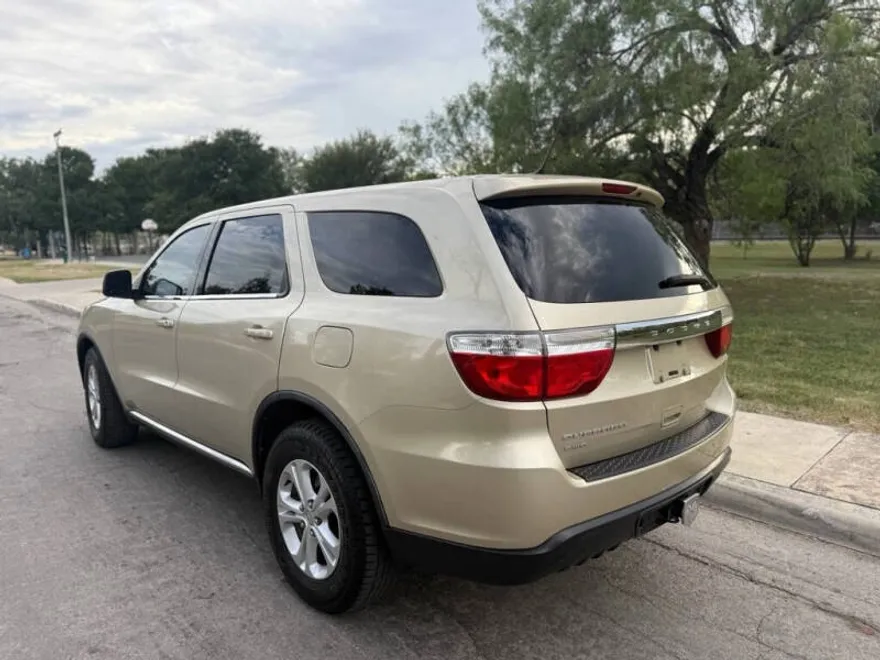 2012 Dodge Durango SXT photo 1